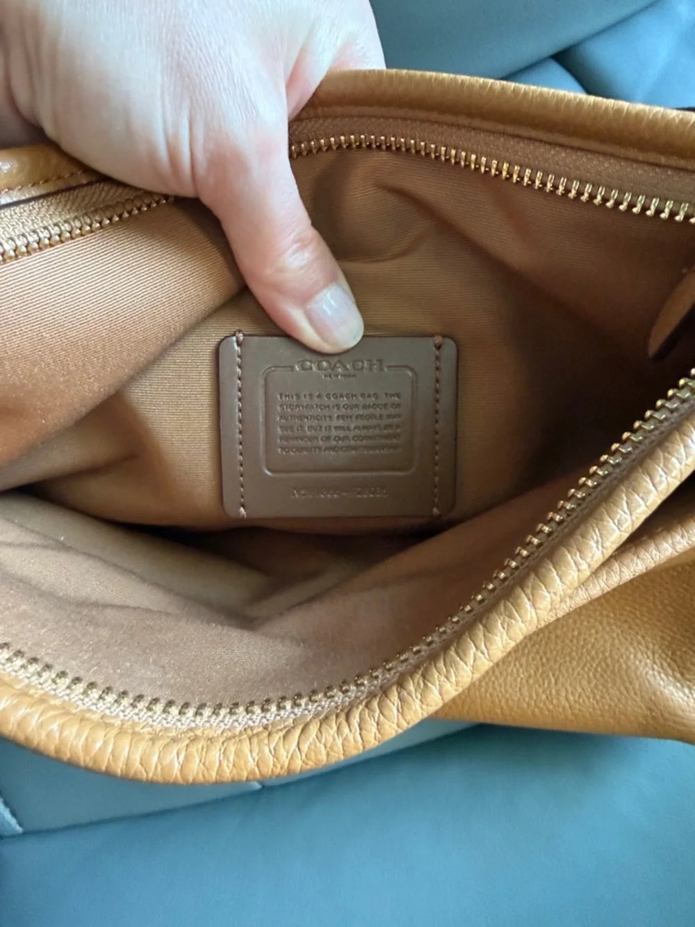 Coach crossbody bag - Picture 2 of 9